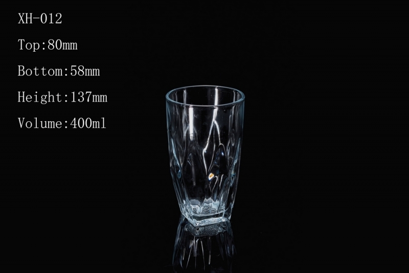 如何区分“水晶酒杯”和“玻璃酒杯”？